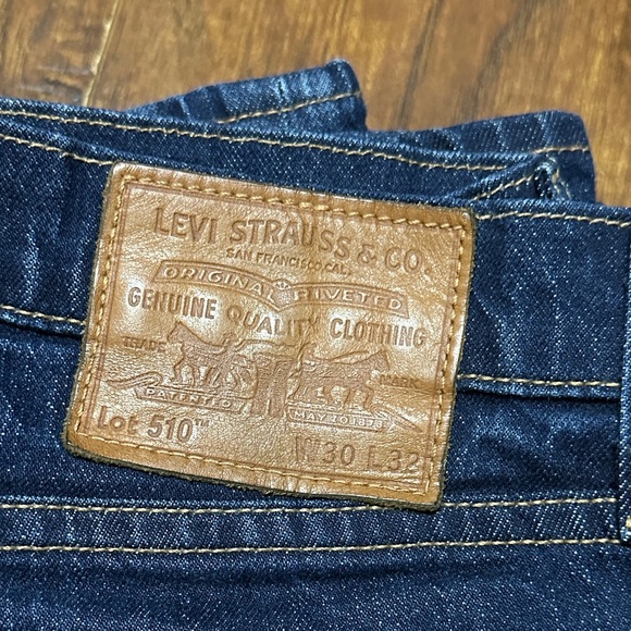 Levi's Men's Denim and Black Jeans - Picture 4 of 7